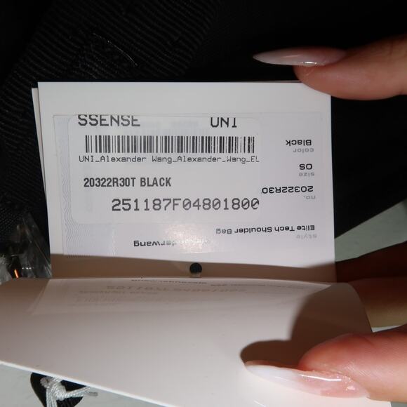 Alexander Wang black cloud quilted puffy elite tech shoulder bag - Picture 6 of 11